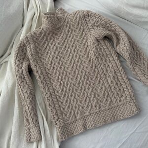 100% WOOL Cable Knit Turtleneck Sweater